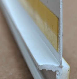White PVC Self Adhesive Window / Door Frameseal Bead 6mm Render Depth 2.6m 1 Length