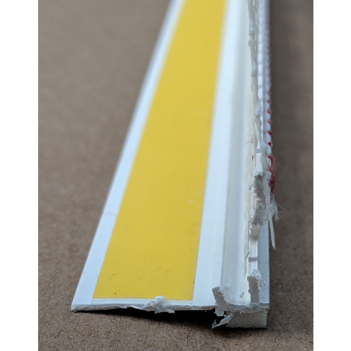 White PVC Self Adhesive Window / Door Frameseal Bead With Mesh 6mm Render Depth 2.6m 1 Length