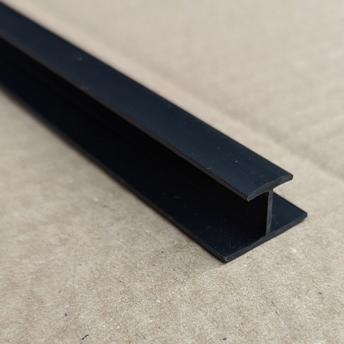 Facade Vertical Joint Profile Black PVC 2.5M 1 Length